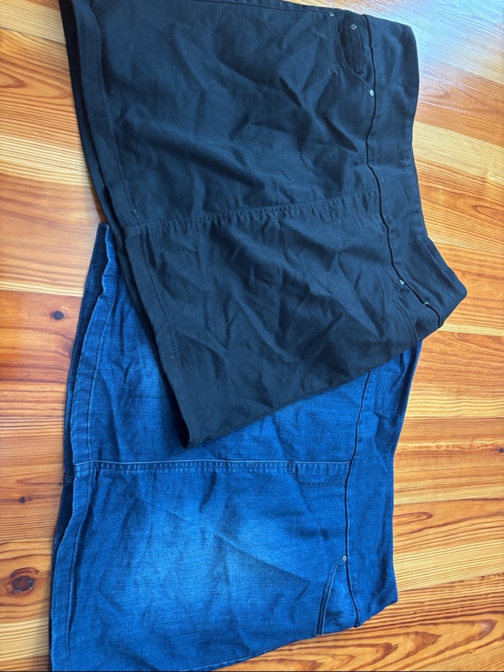 S.C. & Co. Active Skorts in Deep Blue